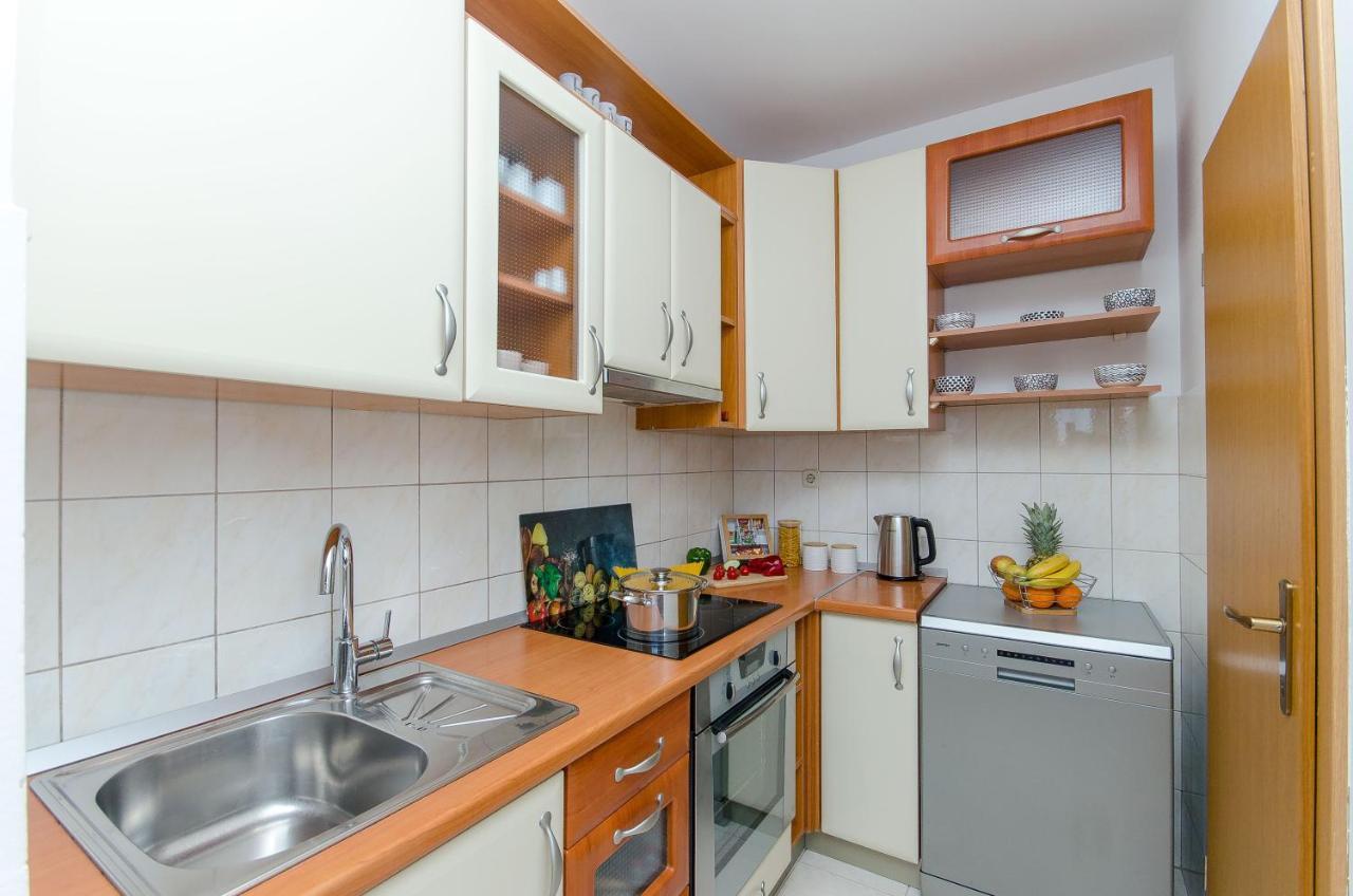 Spacious Apartment Smile With Terrace And Secure Garage Сплит Экстерьер фото